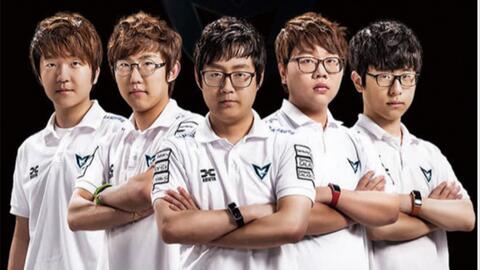 这不得冲一波？S赛决赛电竞椅将被拍卖